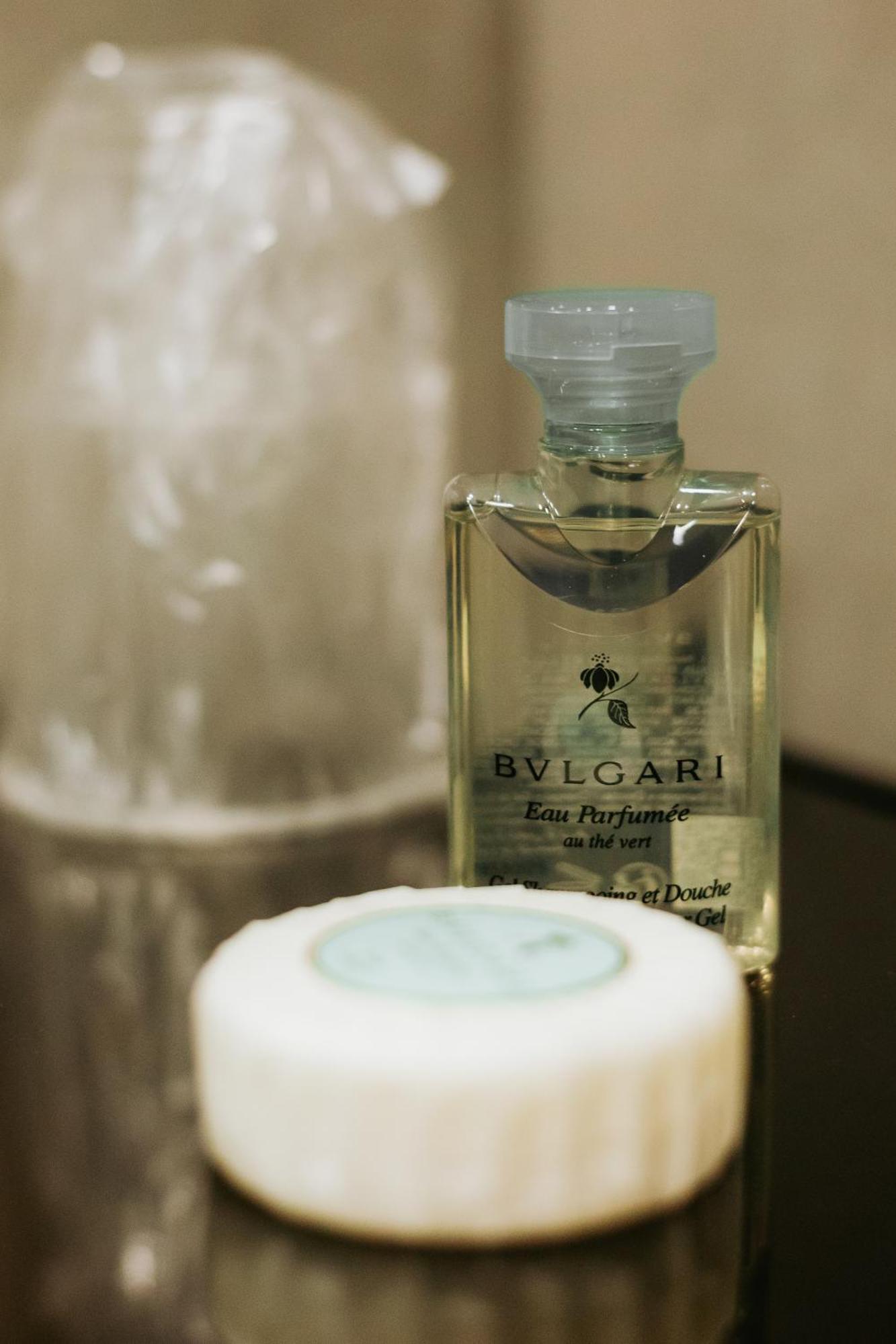 Hotel Platinia Kaloşvar Dış mekan fotoğraf Eau de Parfum