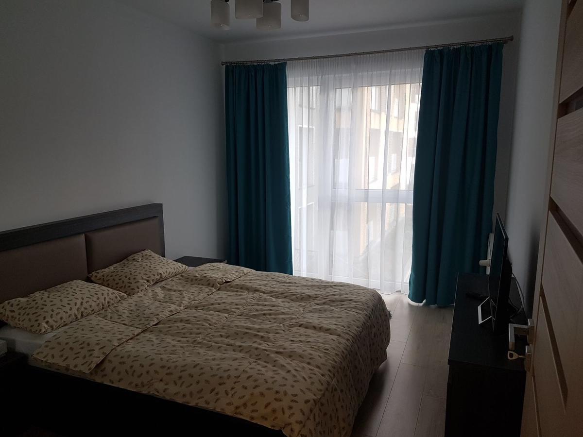 Hotel Platinia Kaloşvar Dış mekan fotoğraf