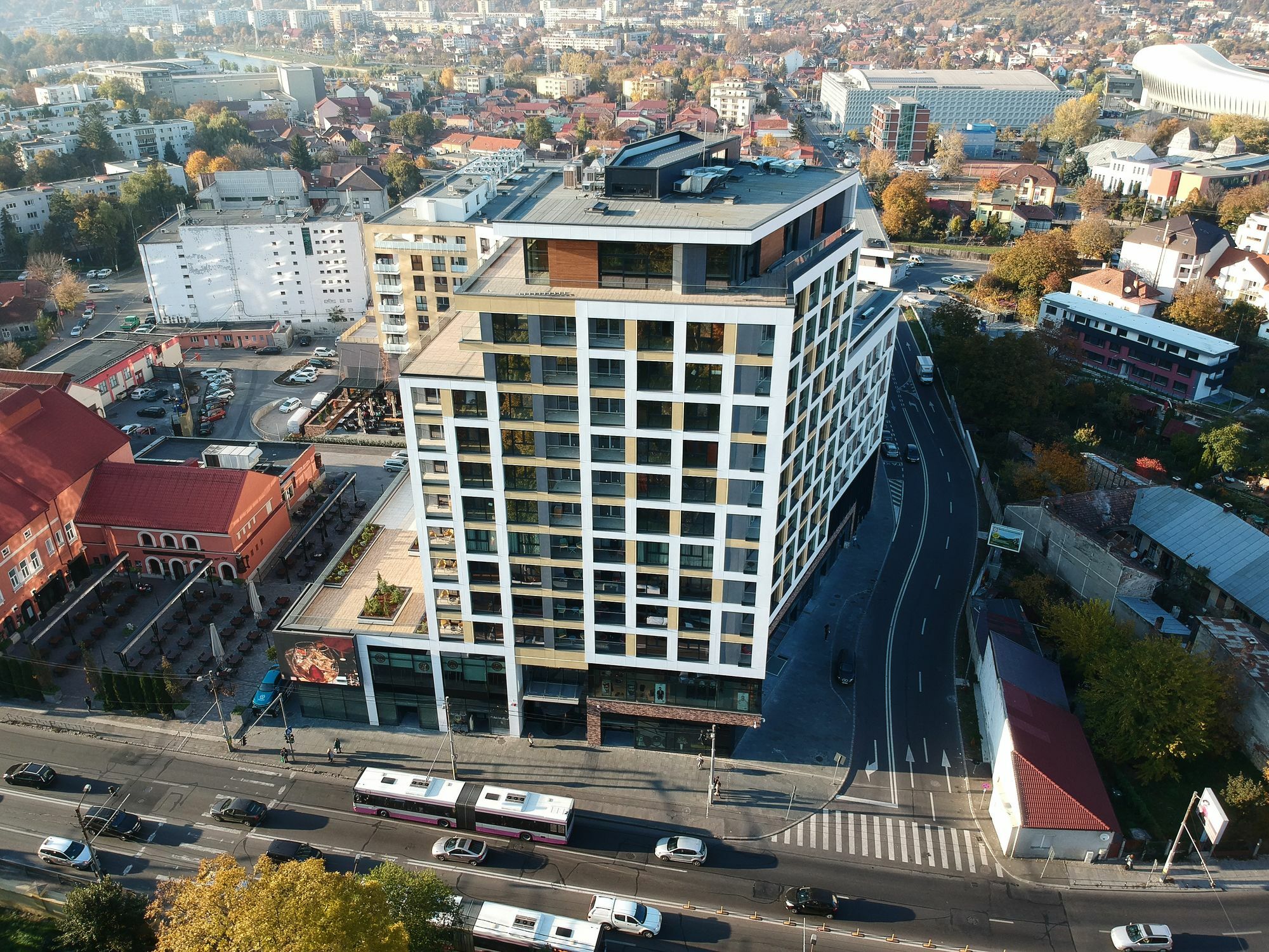 Hotel Platinia Kaloşvar Dış mekan fotoğraf